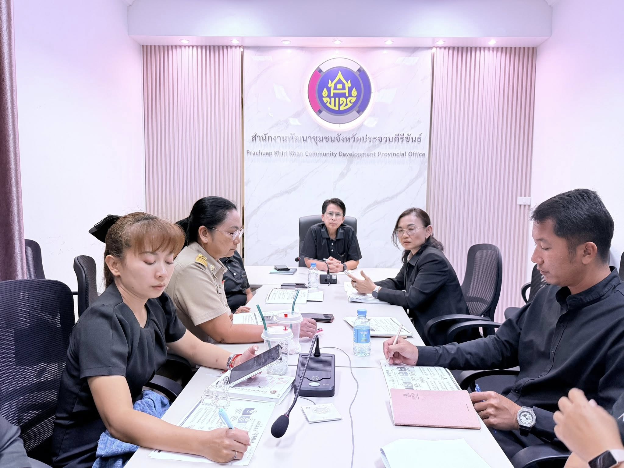 พช.ประจวบฯ เดินหน้าเต็มกำลัง! ประชุมเข้ม RAPTOR Team ขับเคลื่อนงาน 5+1 ประเด็นเน้นย้ำ และ กิจกรรม พช.ใสสะอาด